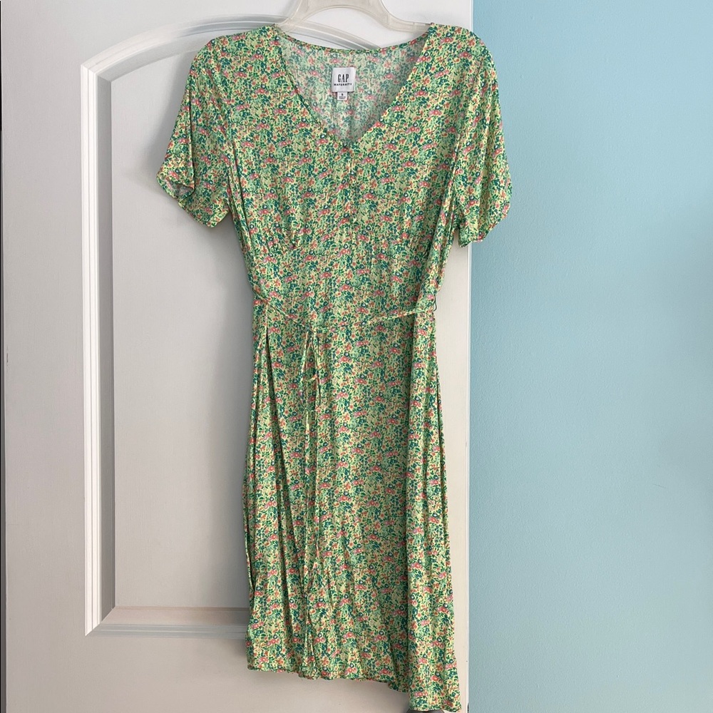 GAP Floral Print Midi Dress in Green